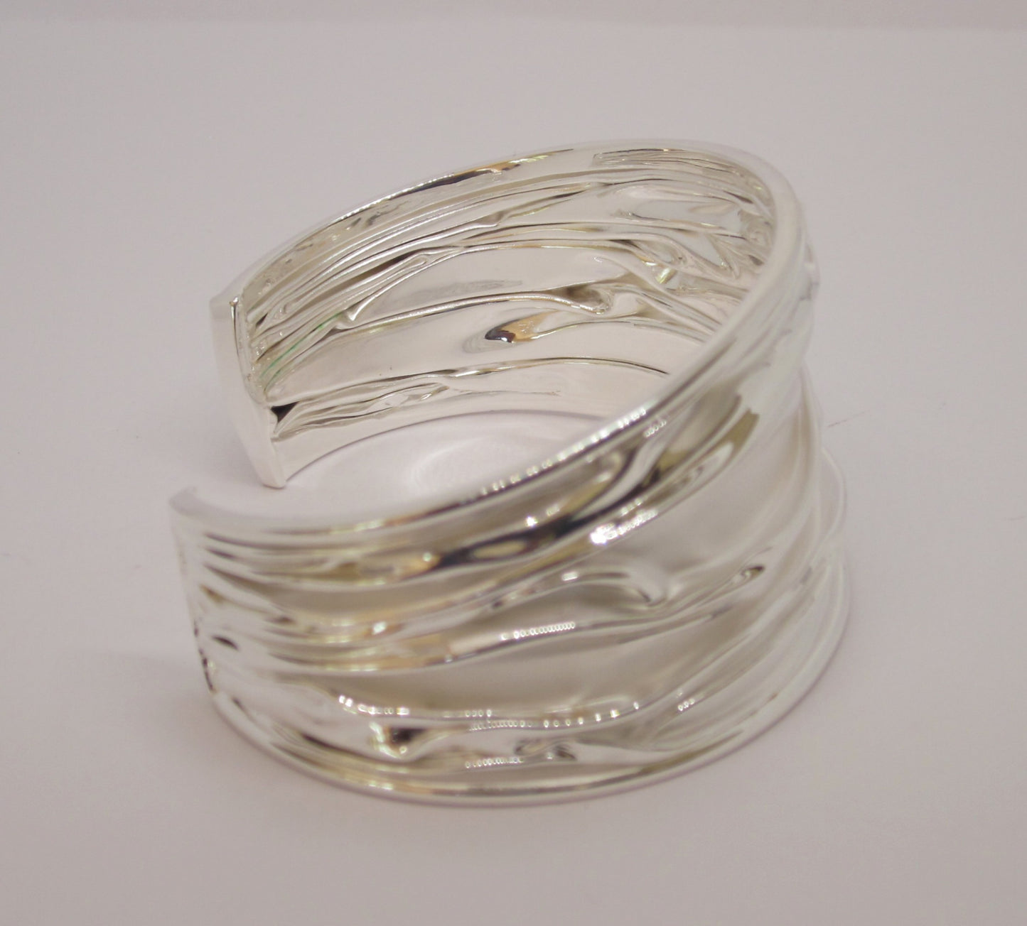 925 Sterling Silver Bracelet Cuff, Wave Pattern — from minimalist to contemporary