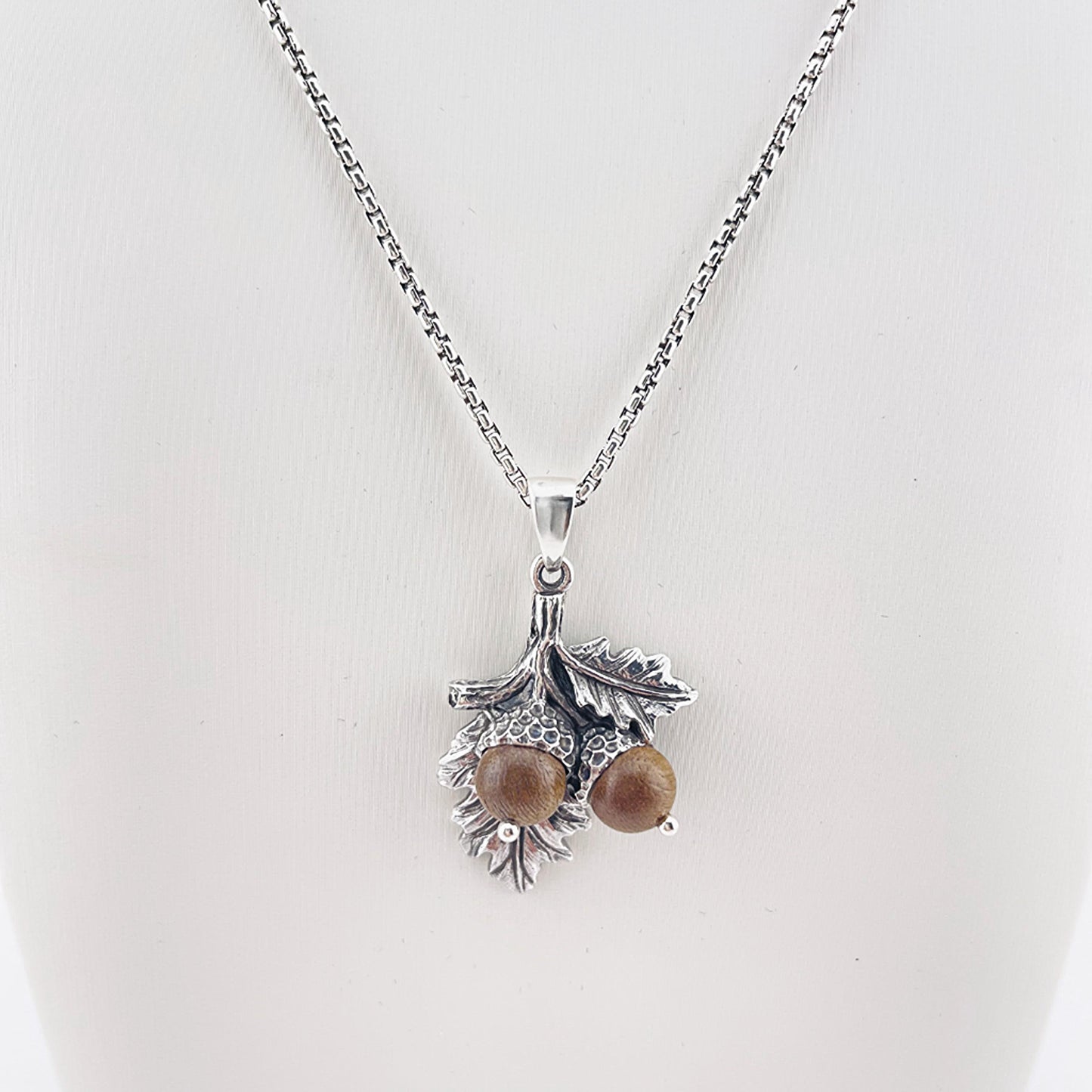 Handmade 925 Sterling Silver Acorn Necklace: Sandalwood Beads, Oak Leaf Pendant, Nature lovers collection