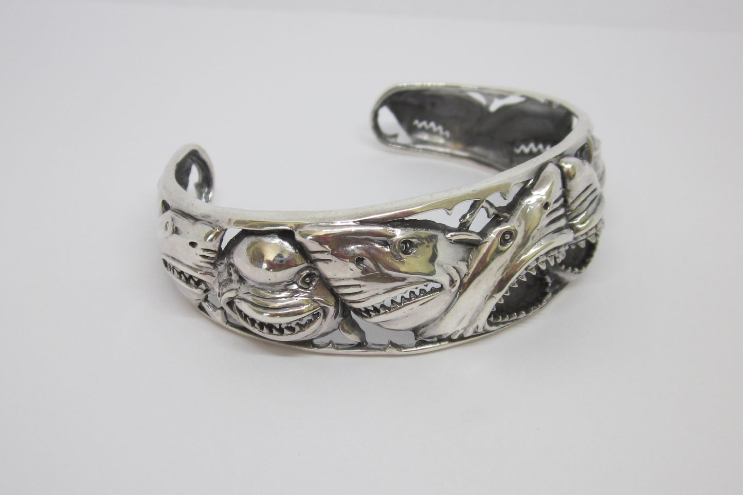 Handmade 925 Sterling Silver Shark Cuff Bracelet –Bold Open-Jaw Shark Design, Ocean Wildlife Jewelry for Men & Women, Oxidized vintage look