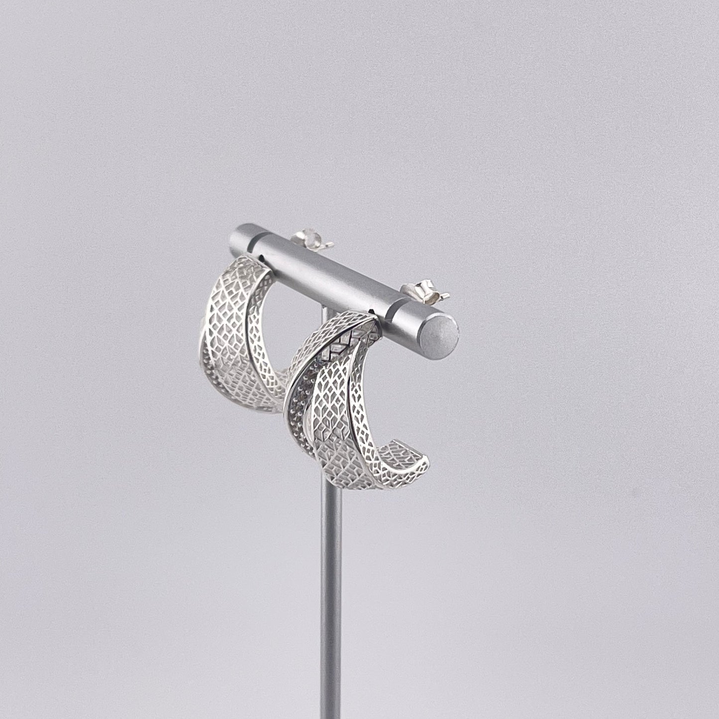 925 Sterling Silver Sculptural Dangle Earrings – Lightweight Openwork Loop Design, Everyday & Formal Jewelry